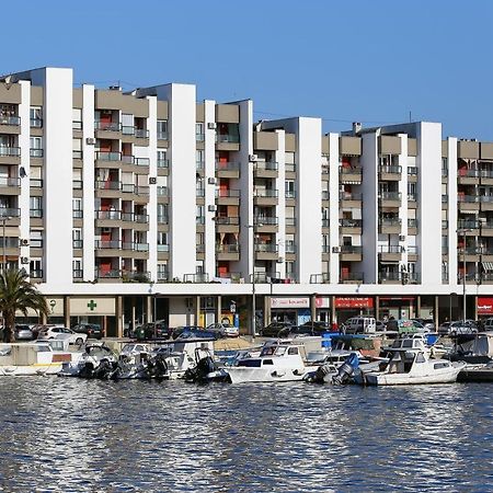 Lipotica Luxury Accommodation Zara Esterno foto