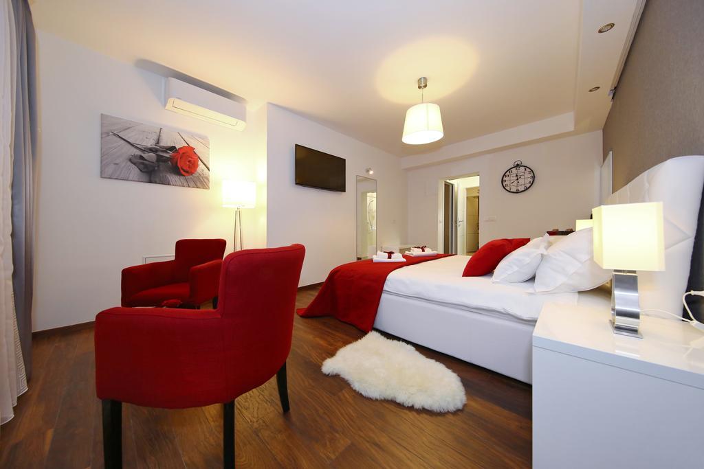 Lipotica Luxury Accommodation Zara Esterno foto