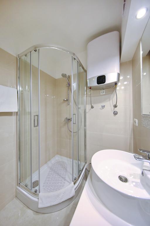 Lipotica Luxury Accommodation Zara Esterno foto