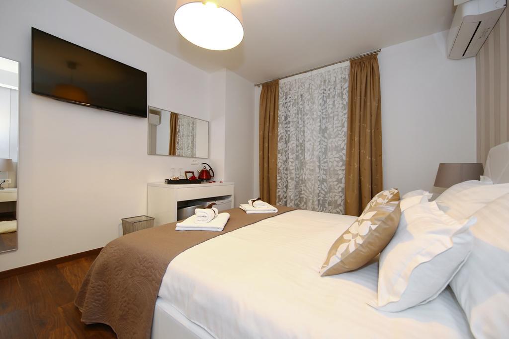 Lipotica Luxury Accommodation Zara Esterno foto