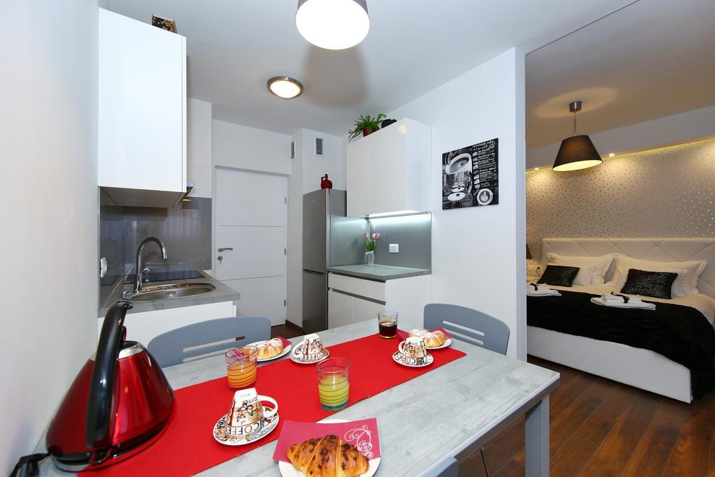 Lipotica Luxury Accommodation Zara Esterno foto