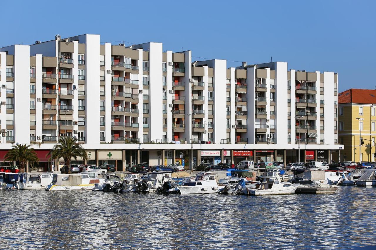 Lipotica Luxury Accommodation Zara Esterno foto